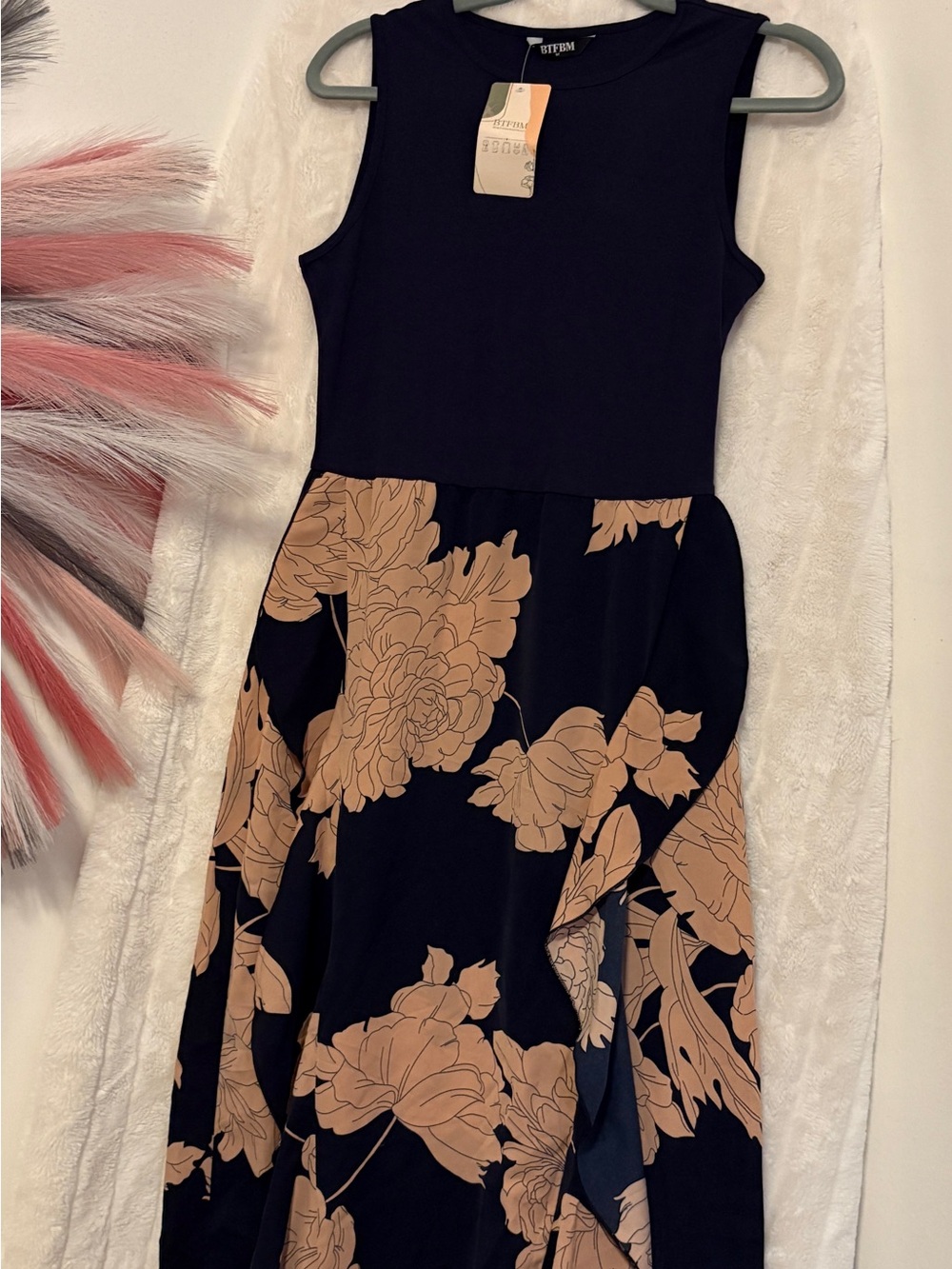 Sleeveless Blue Maxi Dress with Pink Floral design